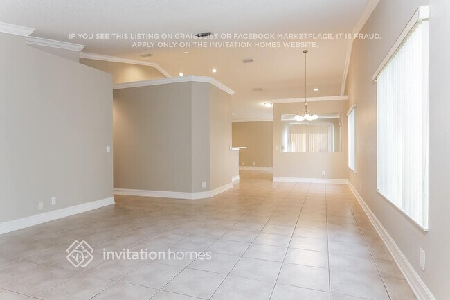 Building Photo - 4266 Greenbriar Ln