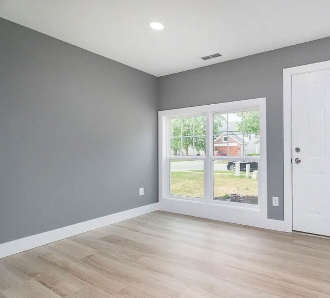 Foto del edificio - 6747 Wimbledon Dr