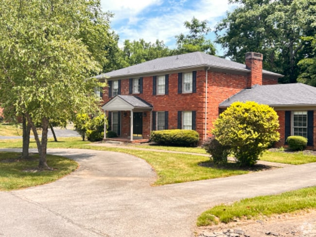 Building Photo - 6405 Deep Creek Dr