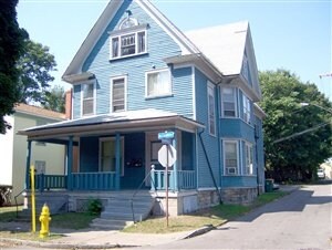 Building Photo - 375 Alexander St