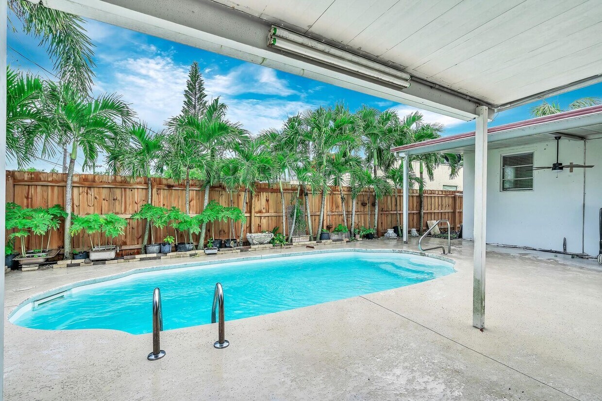 Photo - 726 N A Street, Lake Worth Beach, FL 33460