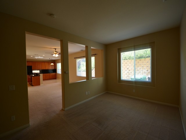 Foto del edificio - 35213 Nightingale Street