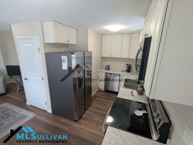 Foto del edificio - 2130 Sovereign St