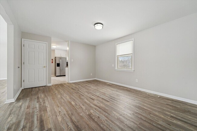 Foto del edificio - 3 bed 1 Bath Single family home in Valley Township