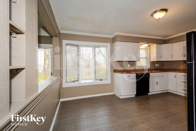 Foto del edificio - 5415 Parker Rd