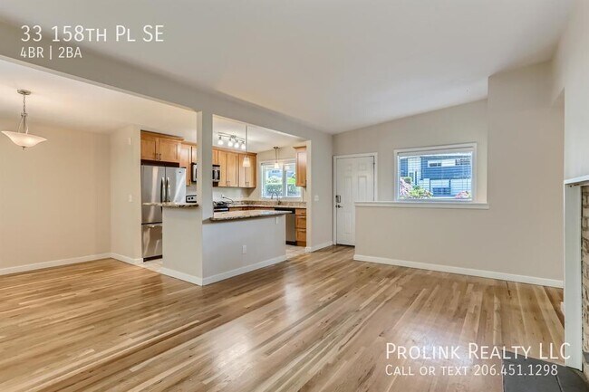 Foto del edificio - 33 158th Pl SE