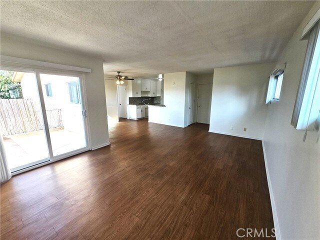 Foto del edificio - 12317 Gale Ave
