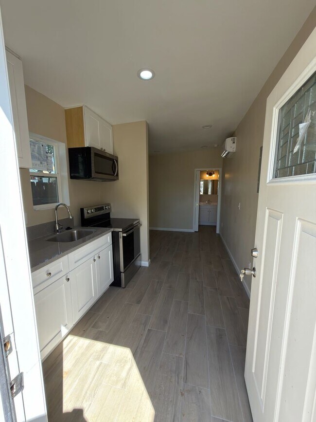 Photo - Stearns St (6028) Apartment