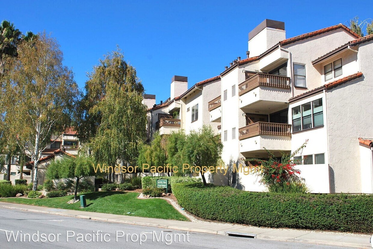 Primary Photo - 1 br, 1.5 bath House - 1433 S. Villa Way