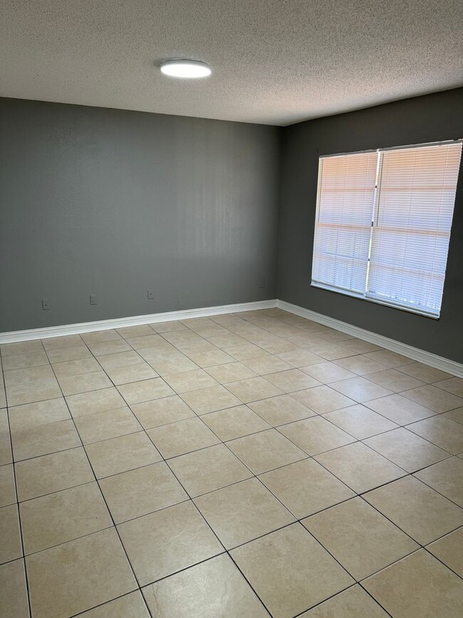 Building Photo - 4021 My Lady Ln, Unit 6, Land O Lakes, FL ...
