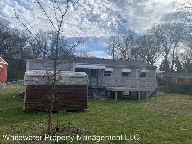 Foto del edificio - 3 br, 1 bath House - 2601 Frost Street