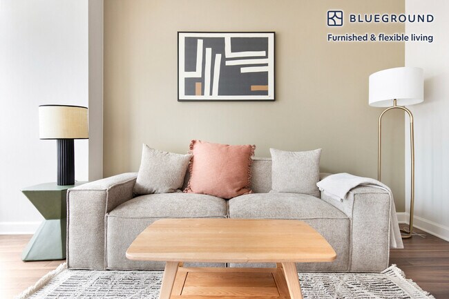 Foto del edificio - 300 N Canal St