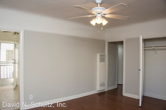 Building Photo - 1121-1125 E California Ave