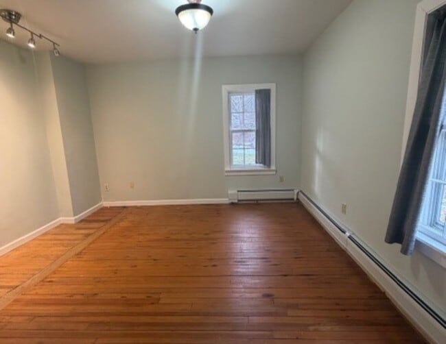 Building Photo - 43 Dublin Rd