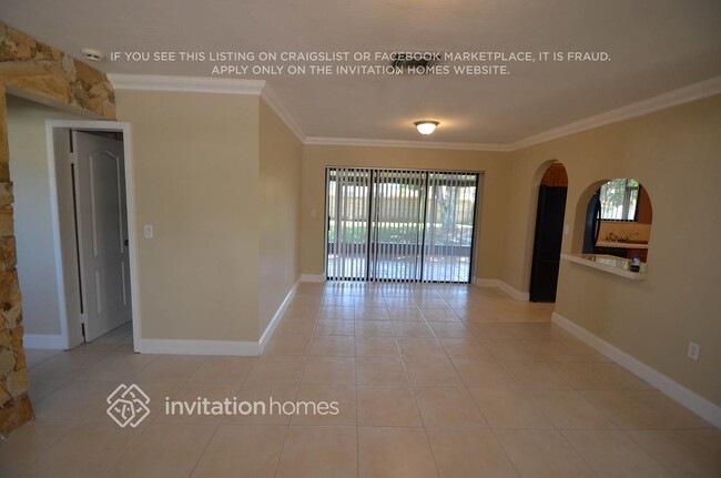 Foto del edificio - 7670 NW 11th Ct