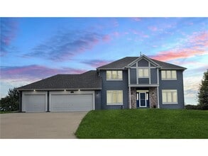 Building Photo - 1839 Valley Ridge Trail S