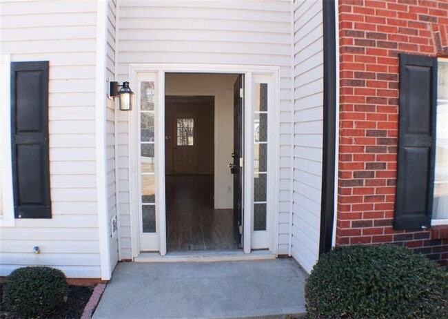 Building Photo - 1060 Grace Dr