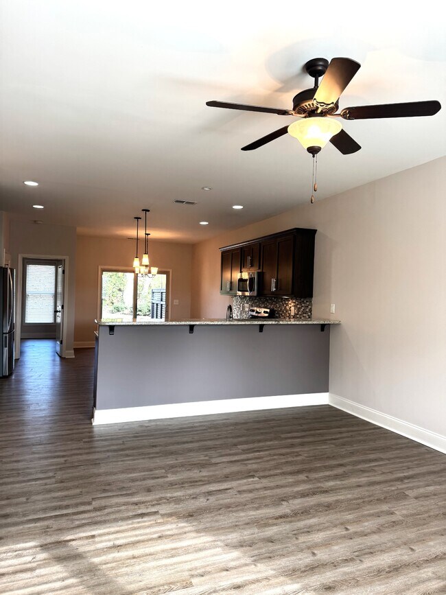 Foto del edificio - 118 Haven St