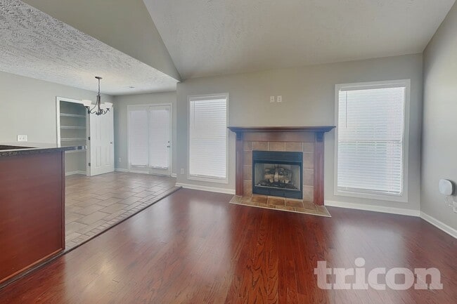 Building Photo - 3479 Melrose Dr