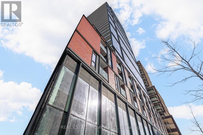 Building Photo - 35 Parliament St