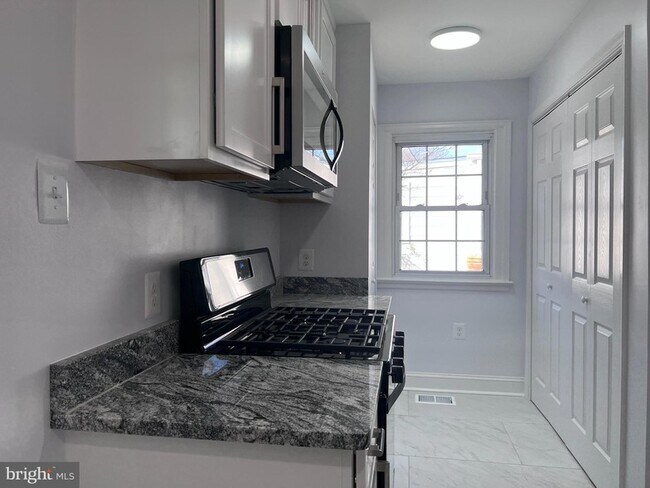 Foto del edificio - 5604 29th Ave