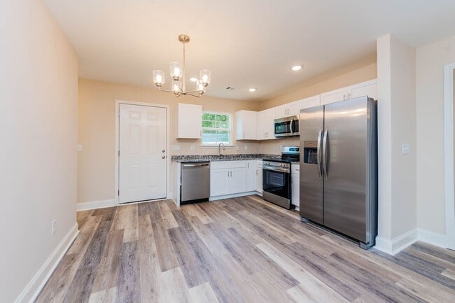 Foto del edificio - 122 Tabor Dr