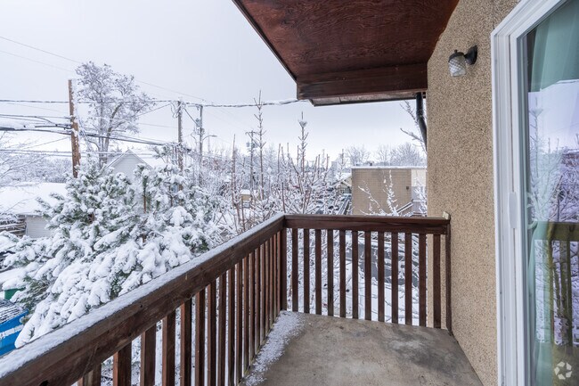 2 habitaciones, 1 baño - 850 pies cuadrados - Balcón - Furnished Housing Moscow