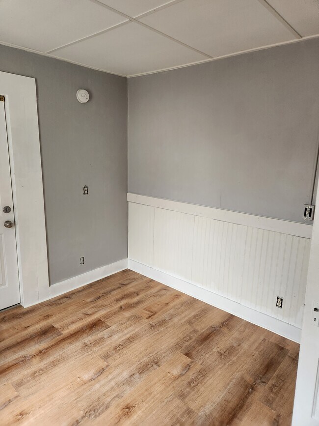 Bedroom - 14 Walker St