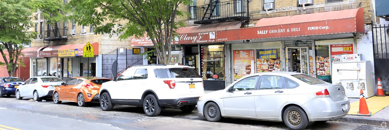 planta baja - 120 W 228th St