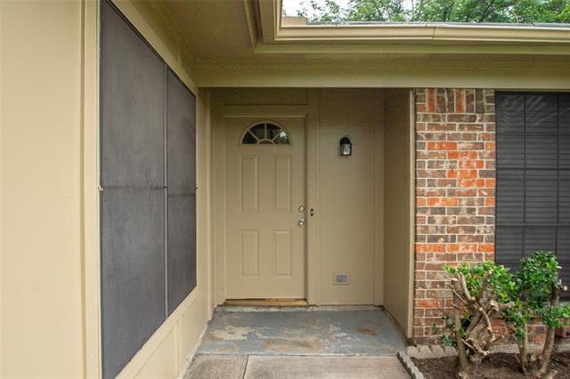 Building Photo - 5621 Brent Dr