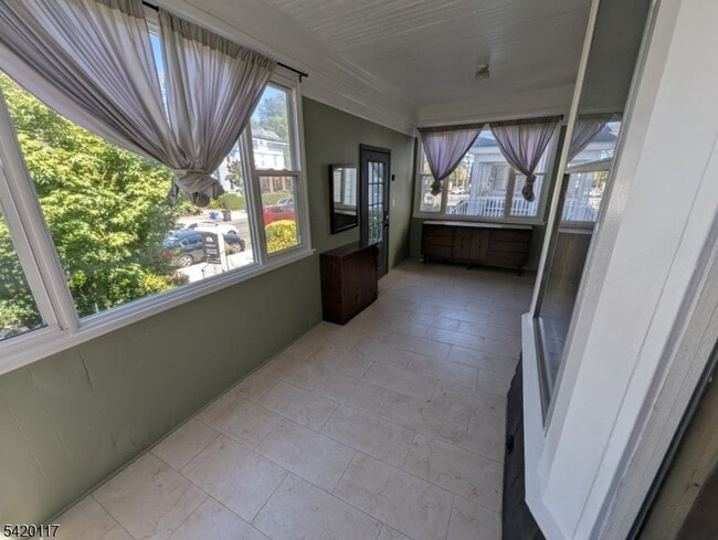 Foto del edificio - 124 2nd Ave