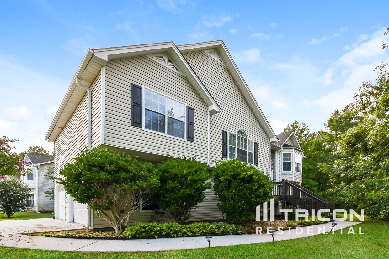 12 Lester Road Douglasville GA House Rental in Douglasville, GA