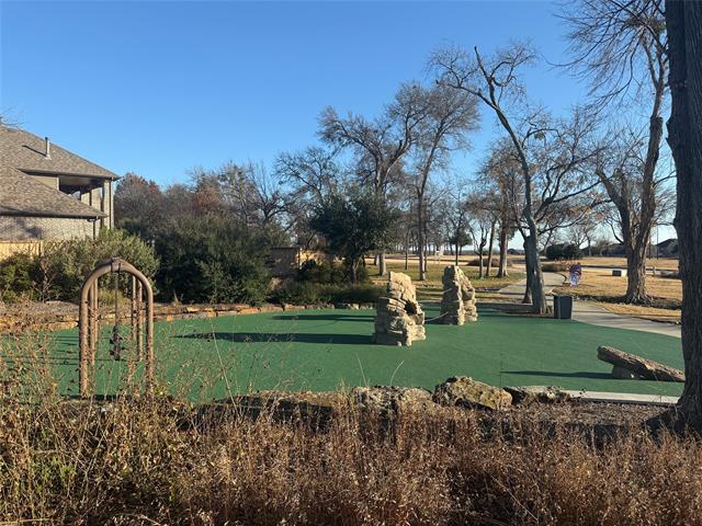 Foto del edificio - 7320 Woodpecker Dr