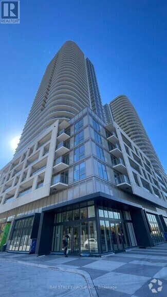 Building Photo - 2031-2031 Kennedy Rd