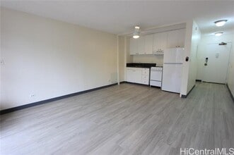 Building Photo - 2345 Ala Wai Blvd