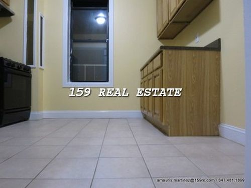 Foto del edificio - 839 Riverside Dr