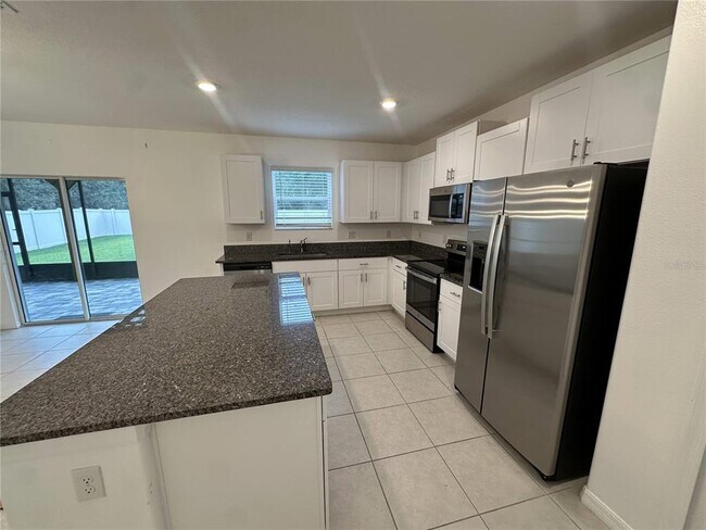 Foto del edificio - 1742 Red Loop