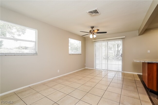 Building Photo - 7323 Barragan Rd