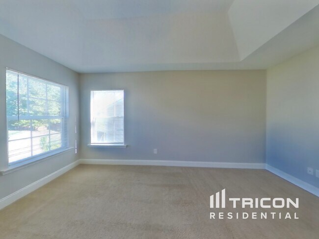 Building Photo - 4327 Stone Mountain Dr