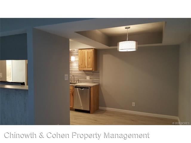 Building Photo - 2 br, 2 bath House - 2216 E 66th Pl Unit 1802