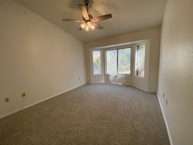 Foto del edificio - Sun City Summerlin - 55+ Community. Rare 2-bedroom