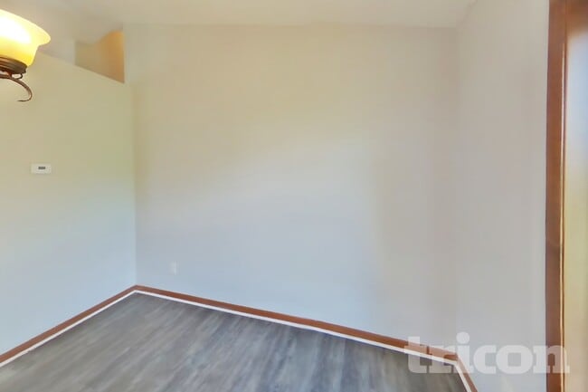 Building Photo - 4367 87th St NE