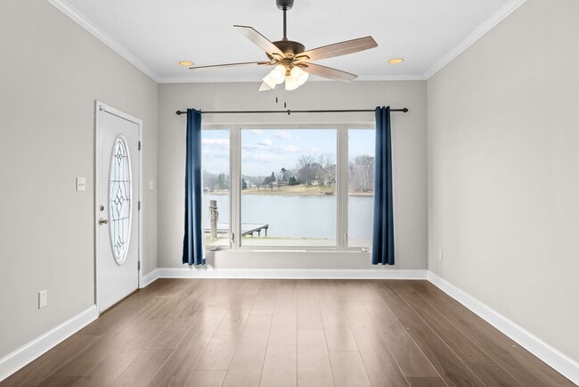 Foto del edificio - Riverside 2BR/2BA Cottage – Minutes from Downtown Knoxville