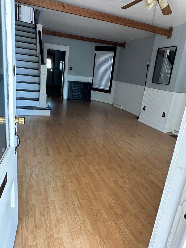 Building Photo - 1422 Hottle Ave