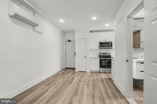 Foto del edificio - 2046 E Huntingdon St