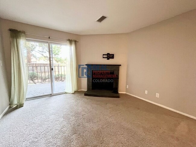 Photo - 5300 Cherry Creek S Dr House