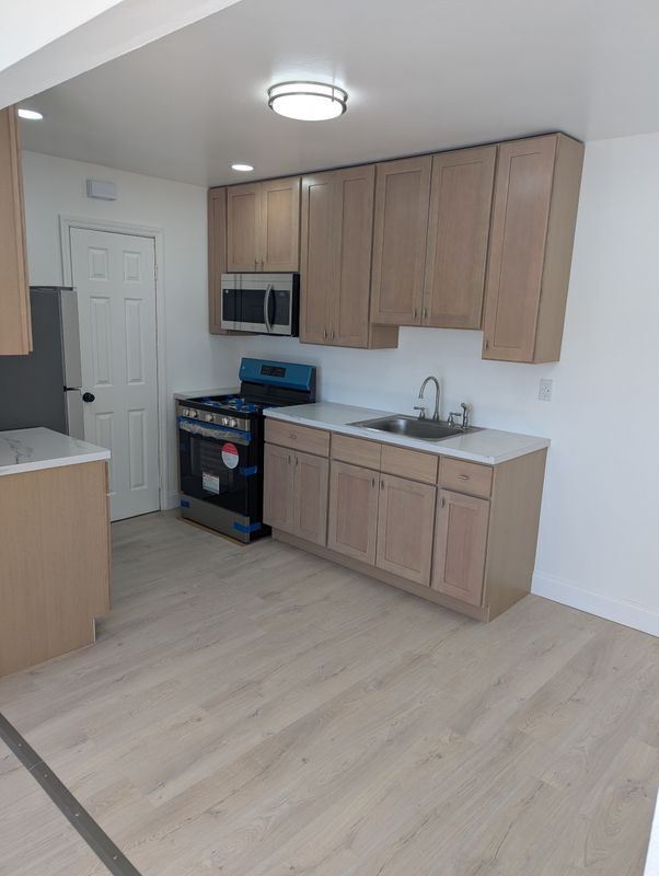 Foto del edificio - 31033 Dwight Ave