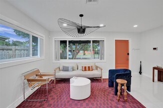 Building Photo - 1605 NW 7th Terrace