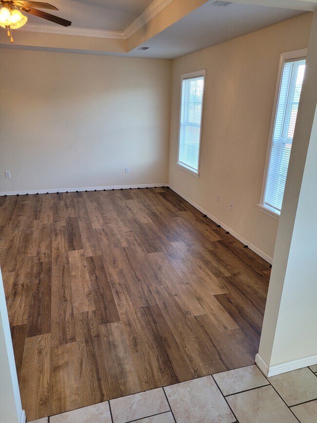 Foto del edificio - 5002 Hatteras Dr