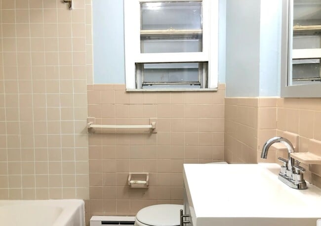 483 Ave A 1 - 485 Avenue A